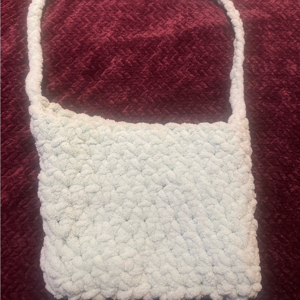 Elegant White Textured Women's Bag